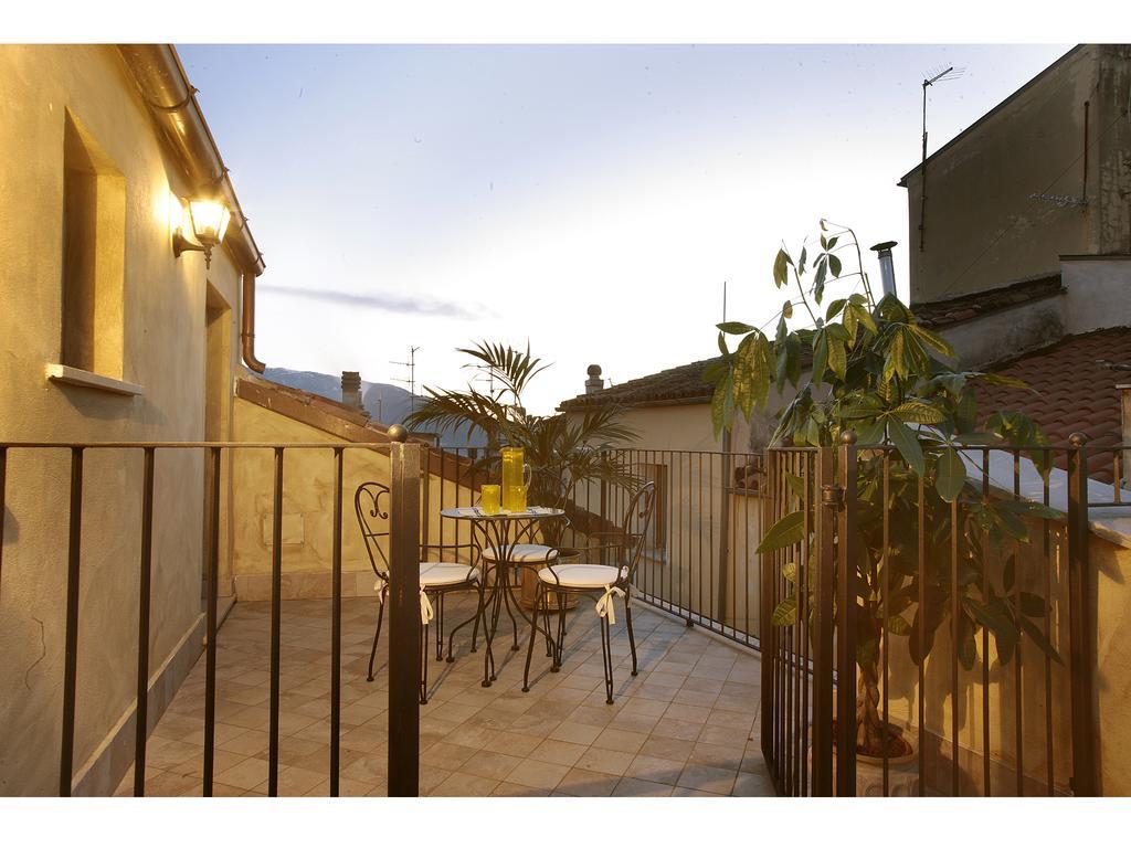 Residenze Portacastello Bed & Breakfast Isernia Exterior photo